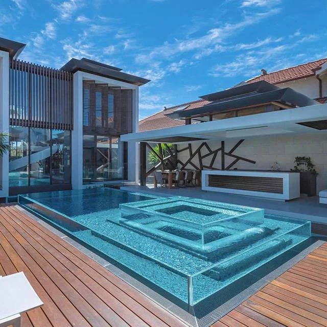 Custom-size acrylic for pool floor