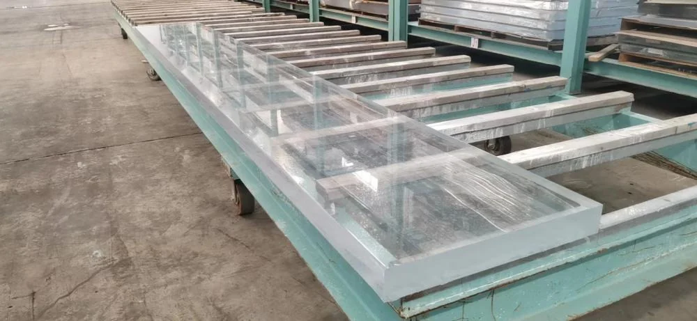 Colorless transparent acrylic pool board — view 2