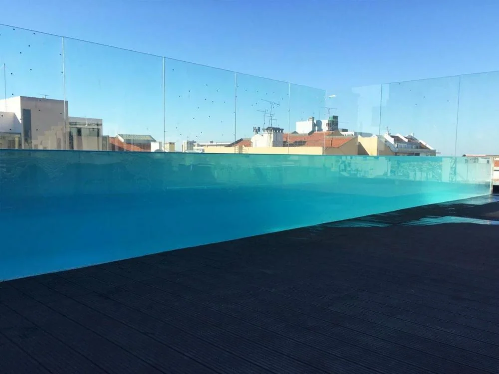 Outdoor acrylic swimming pool