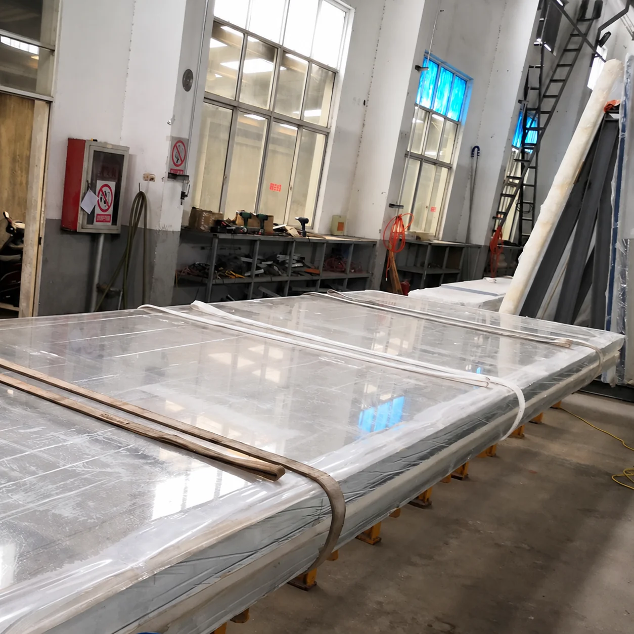 Custom 20ft 40ft acrylic swimming pool outdoor container — view 3