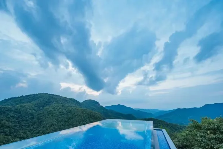One Time Cast Acrylic Swimming Pools Wall