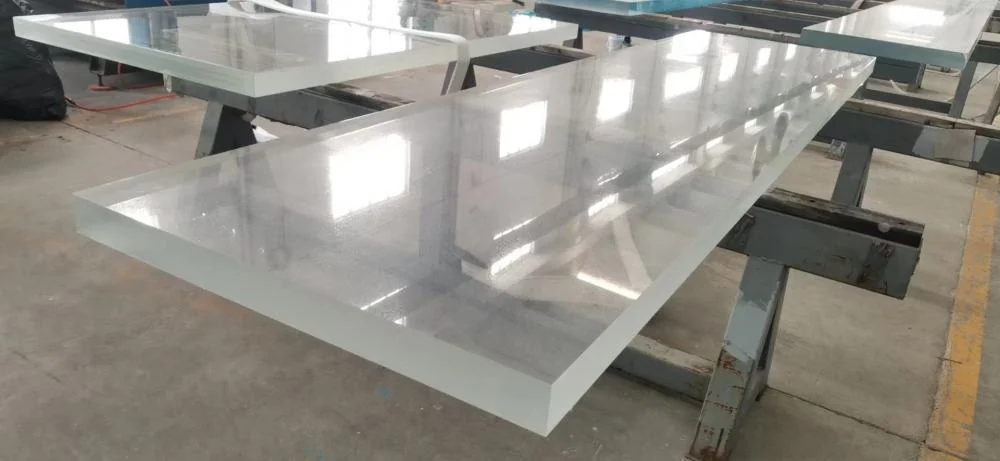 Clear Cast Acrylic Plexiglass Sheet — view 3