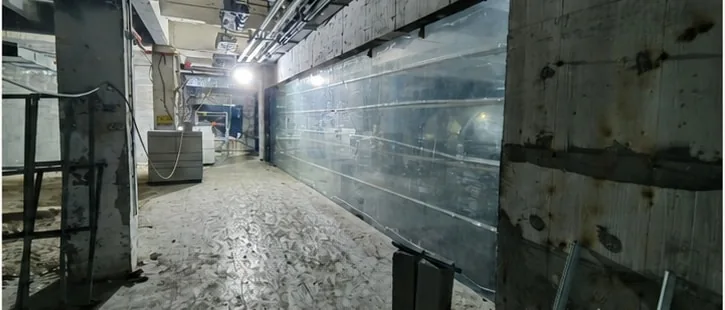Long viewing panel during installation