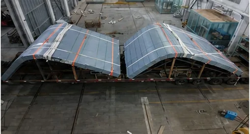 Curved assemblies before transport