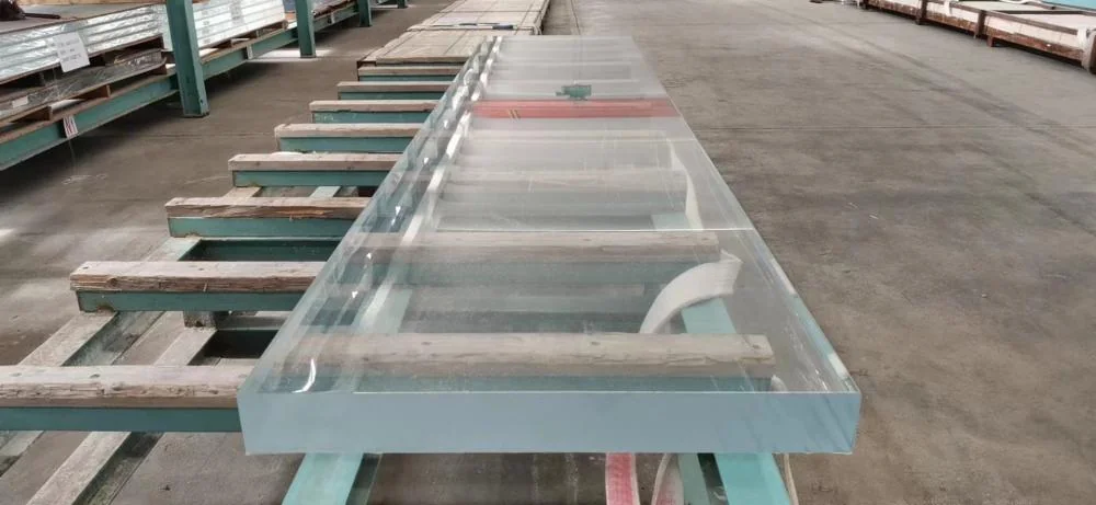 Custom clear plexiglass board for acrylic swimming pool — view 3